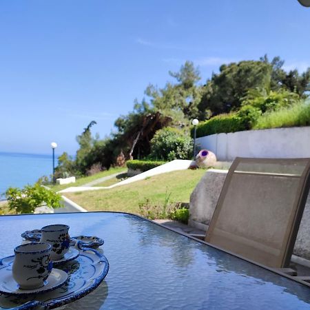 Beach House Emme ปาเลออน ซิฟลิคิออน ภายนอก รูปภาพ